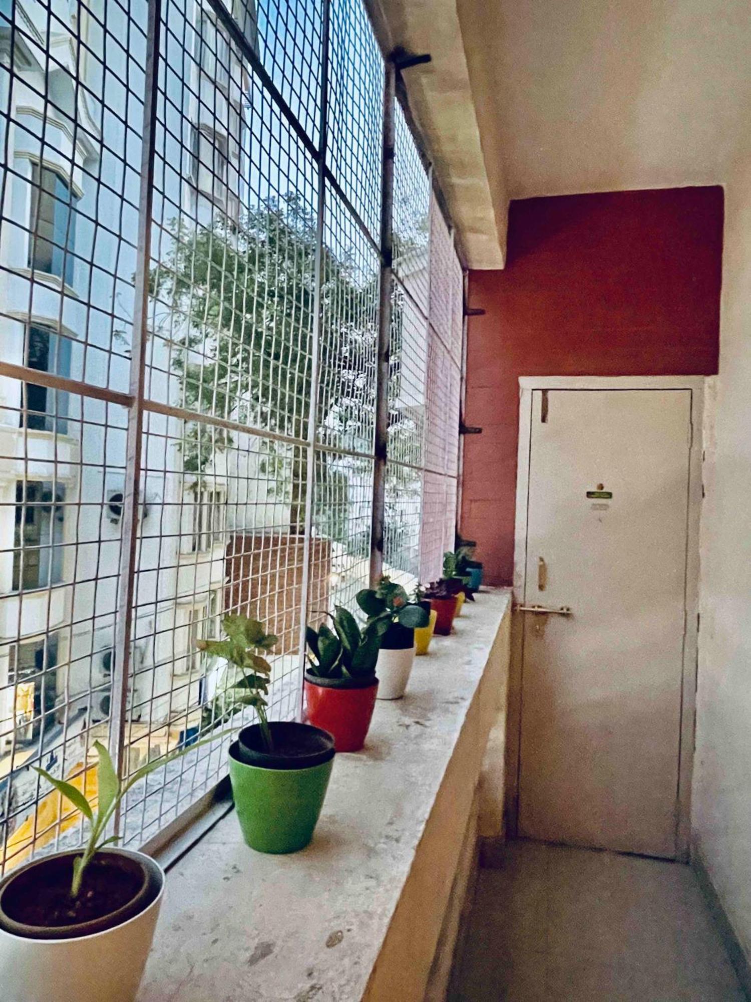 Shanthi Home Stay Puttaparthi Kültér fotó